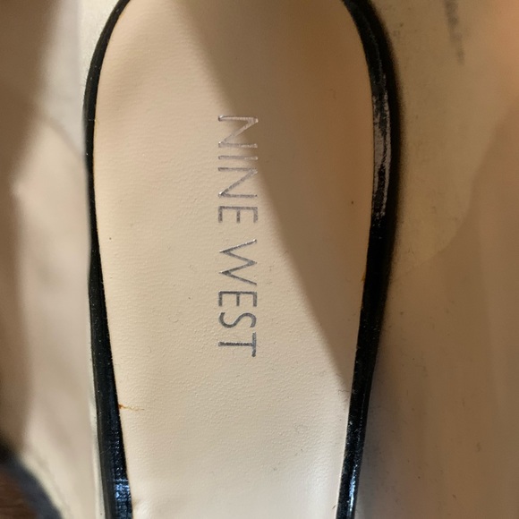 Nine West ladies heels, grey suede, size 9.5, heel 4”. - Picture 4 of 6